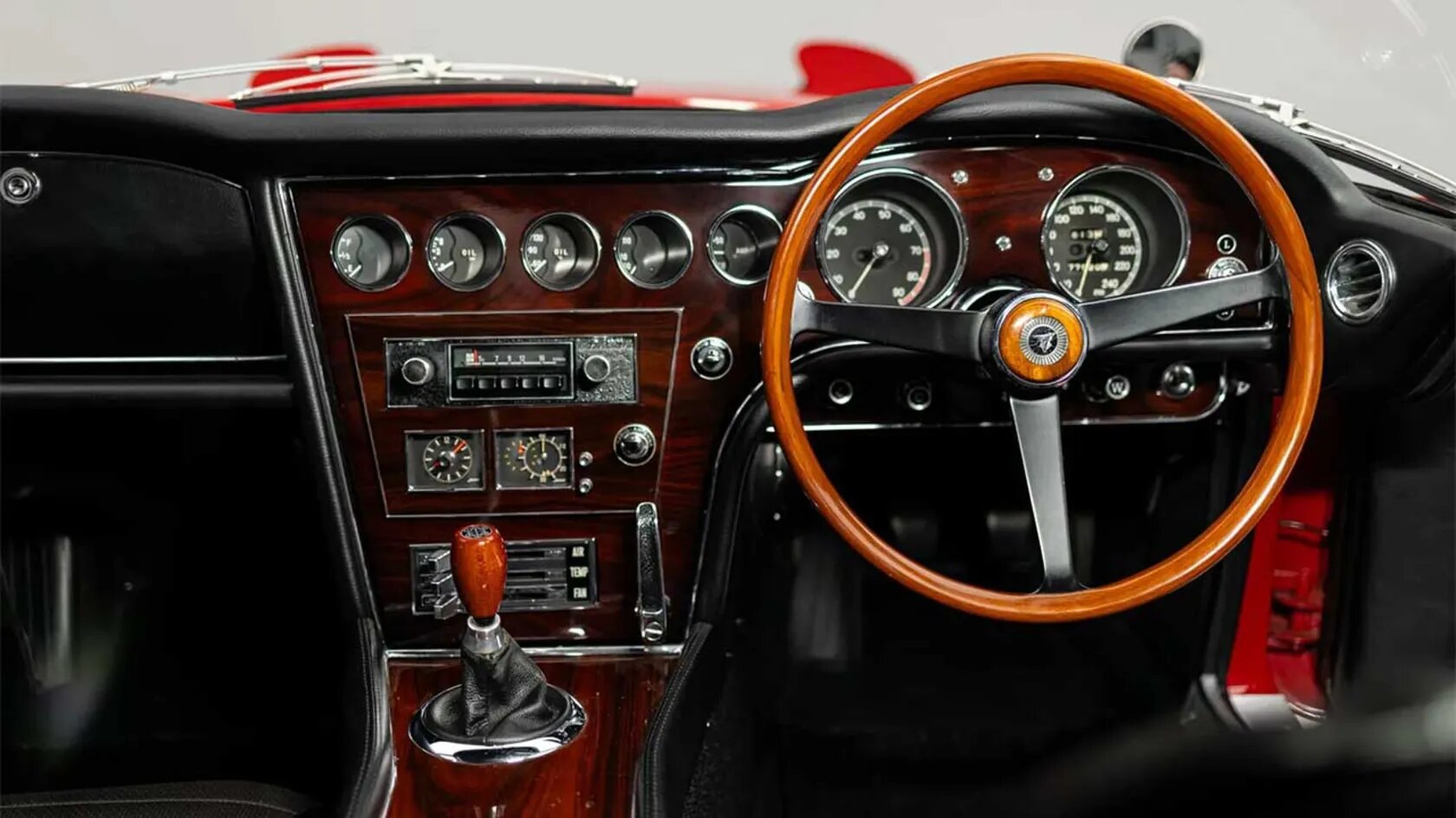 تویوتا 2000GT، ارزشمندترین و کلکسیونی‌ترین خودروی ژاپنی