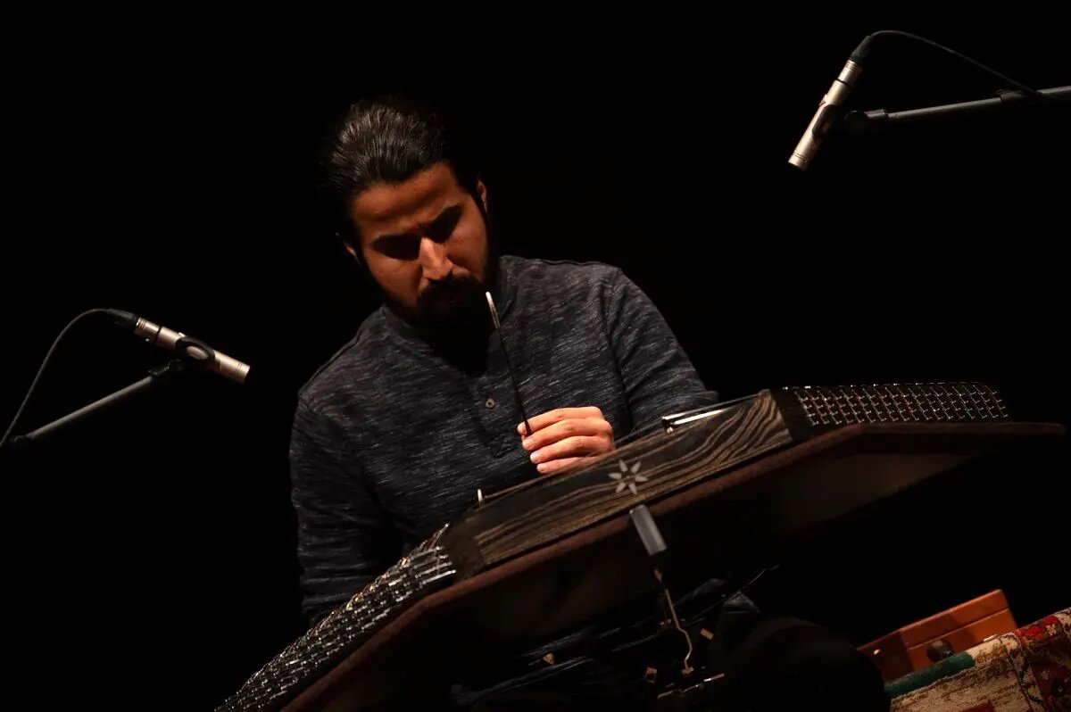 «آن دست‌ها»؛ تازه‌ترین اثر امیرحسین رئوفی منتشر شد