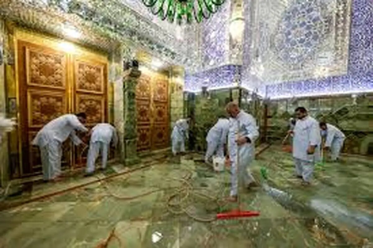 آماده‌سازی حرم علوی در آستانهٔ ولادت امیرالمومنین(ع) + فیلم
