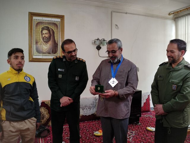 مدالی که راه خانه را بلد بود 