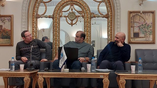 «پیگیر اخبار نباشید» در محکمه روزنامه‌نگاران/ تجویز بی‌خبری برای ایران، دعوت به انفعال است