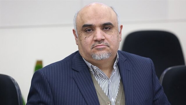 اصرار نماینده کارفرمایان بر منطقه‌ای کردن مزد کارگران