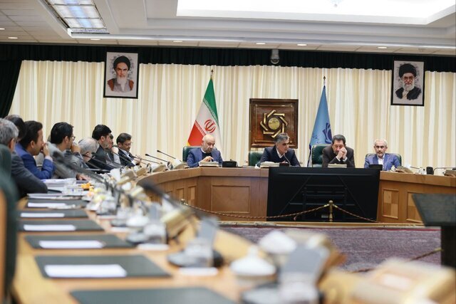 جلسه تیم اقتصادی دولت درباره سیاست‌های ارزی و معیشتی مردم