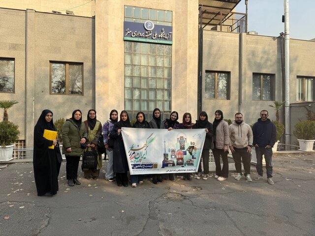 دانشجویان دانشگاه خوارزمی از آزمایشگاه ملی مغز و شناخت بازدید کردند