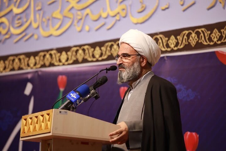 نماینده ولیفقیه در سمنان: «حجاب و زنان» هدف کلیدی توطئههای دشمن است