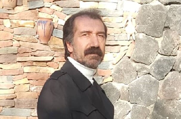 فروغ صراحت و سادگی را وارد حوزه زبان کرد