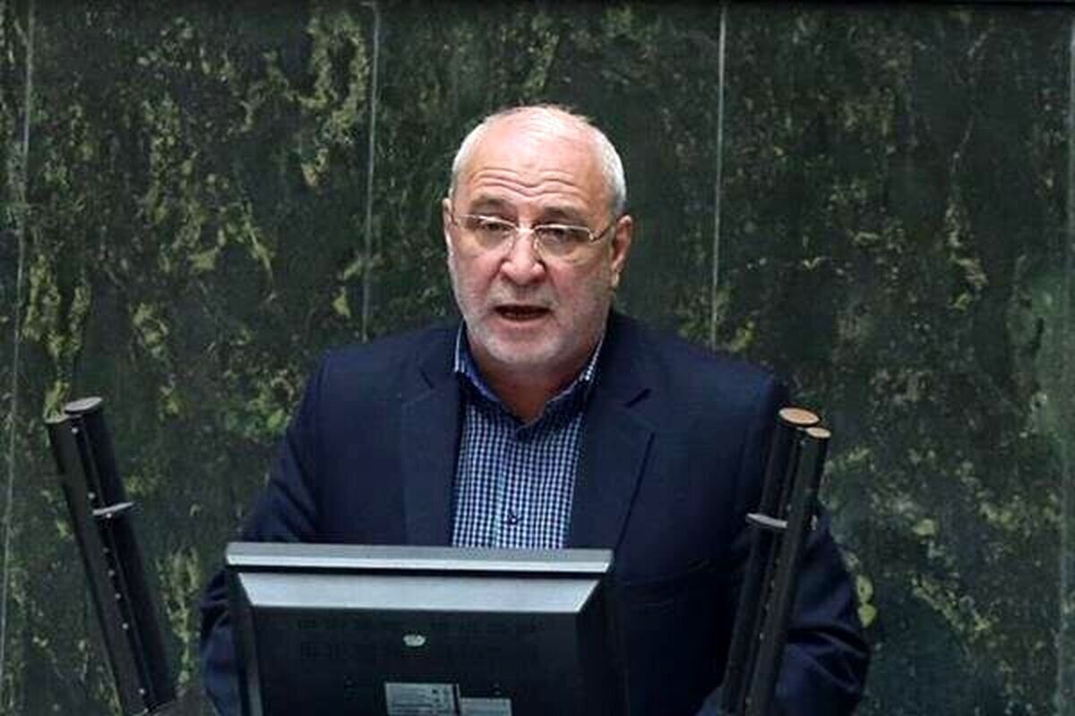 حاجی‌دلیگانی: ارز نهاده‌های دامی به‌موقع تخصیص داده نشده است + فیلم