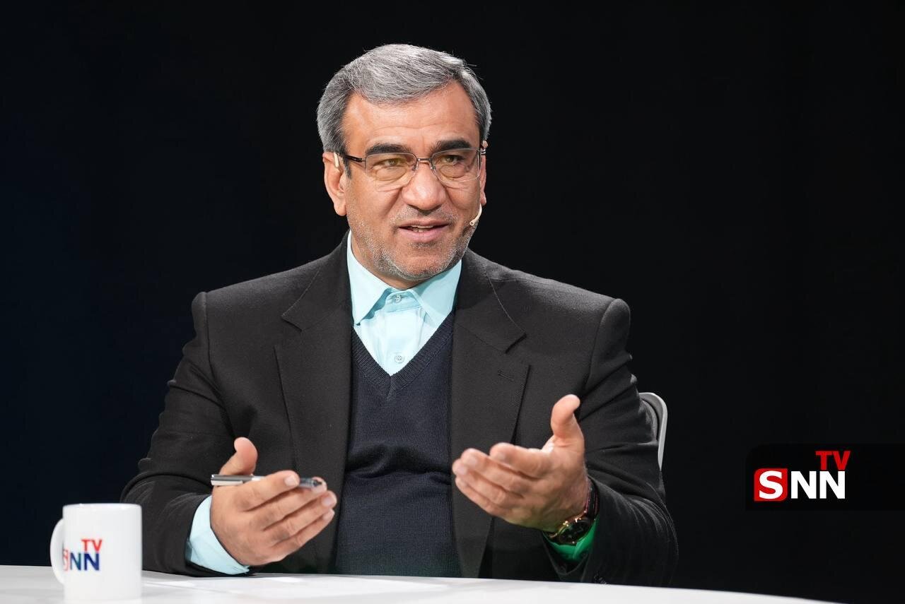استاندار خراسان رضوی: ۹۰ درصد واحد‌های صنعتی استان خصوصی هستند؛ تمرکز بر فعال‌سازی ظرفیت‌های اقتصادی همسایگی+فیلم