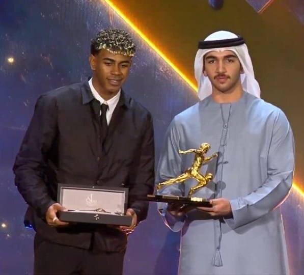 لامین یامال برنده جایزه مارادونا و دریافت ساعت ۴۰۰ هزار دلاری