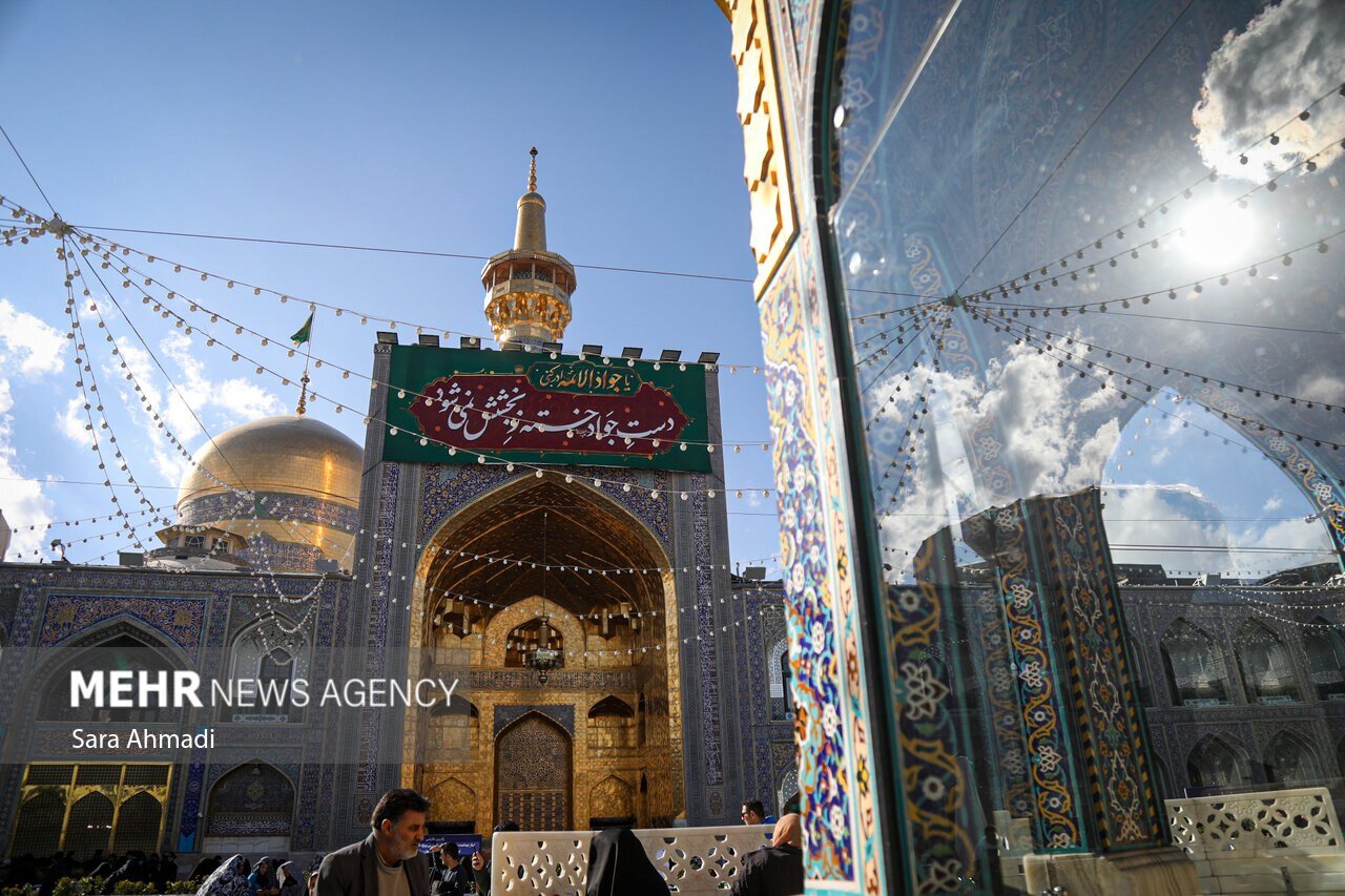 عکس/حرم مطهر حضرت رضا(ع) در آستانه ولادت امام جواد(ع)