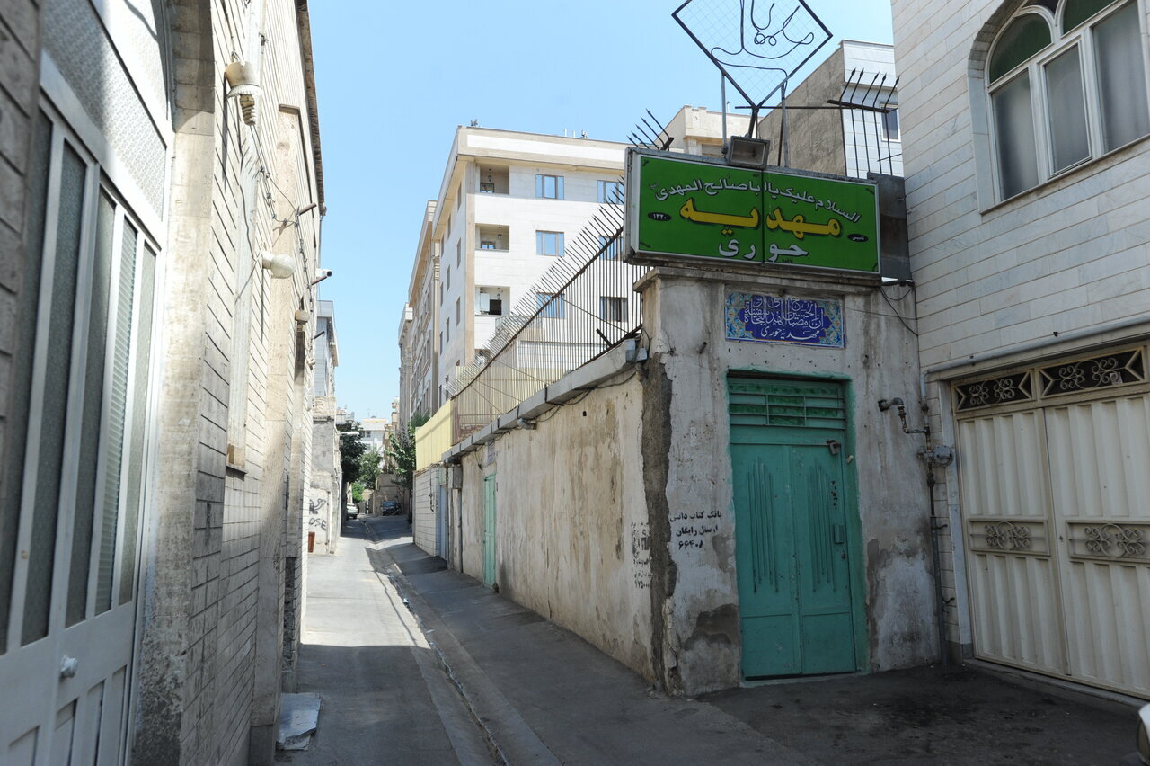 فیلم| خاطرات آبکی زیبا کلام از محله آب منگل!