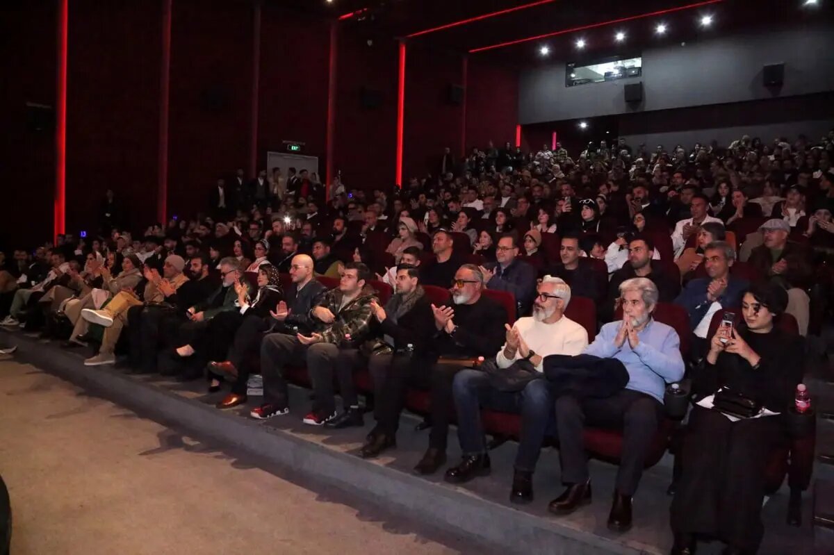 اکران فیلم سینمایی «یاره» و «دریچه» در پردیس سینمایی ملت