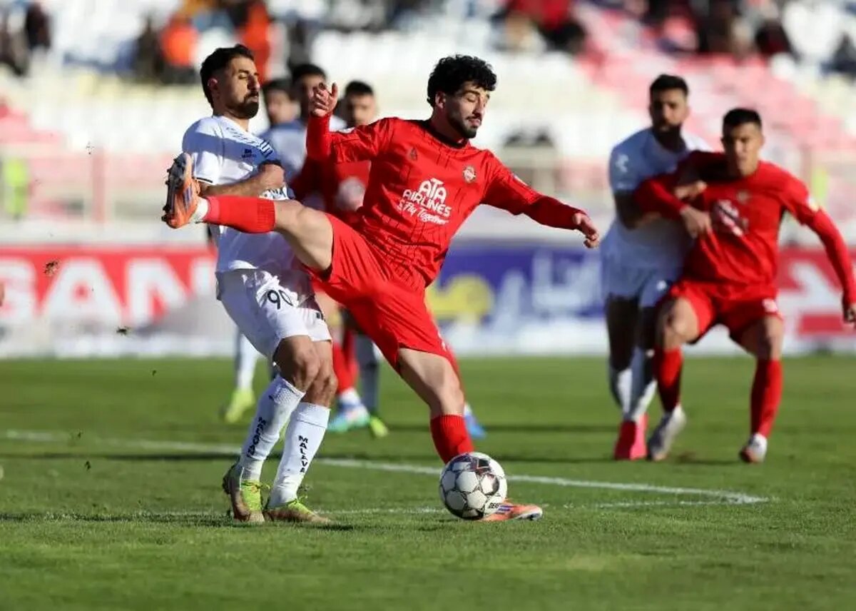 تساوی سرد در تبریز؛ تراکتور از سهامتیاز جا ماند