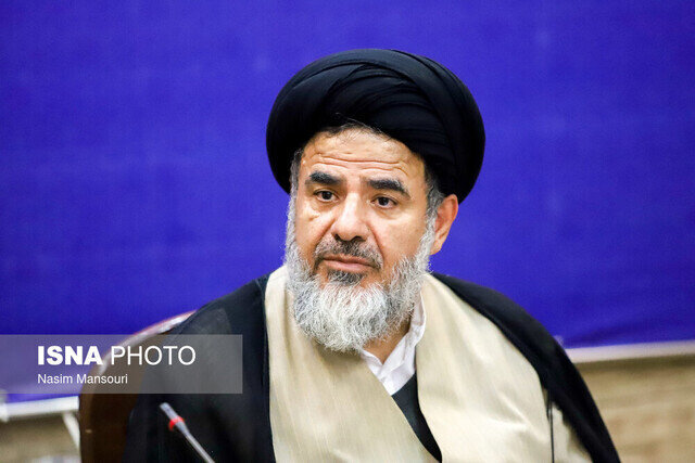 زندگی و سیره آیت الله شفیعی الگویی برای حوزویها و مسئولان است