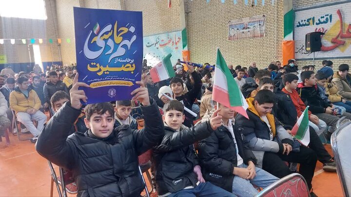 تجدید عهد و پیمان مشگین شهریها با شهدای انقلاب در ۹ دی