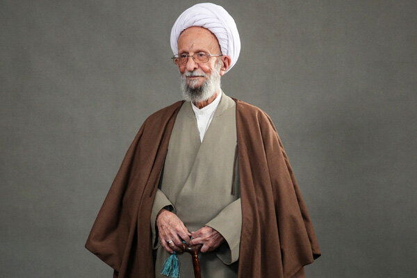 علامه مصباح، دیدهبان افکار انحرافی در ۴۰ سال پس از انقلاب بود