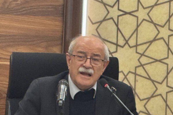 غدار: امتی که ذلت را بپذیرد، به نابودی کشیده میشود