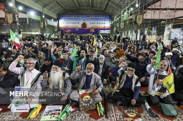 آقاجان پور: شگفتانه های ایران در حوزه دفاعی هنوز به کار گیری نشده است