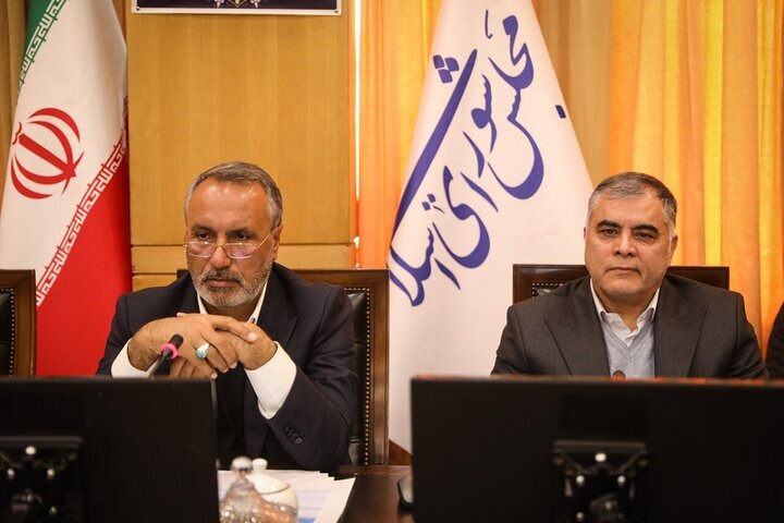 پاکنژاد: قانون رفع موانع تولید ابزار مؤثر توسعه پروژههای عمرانی است