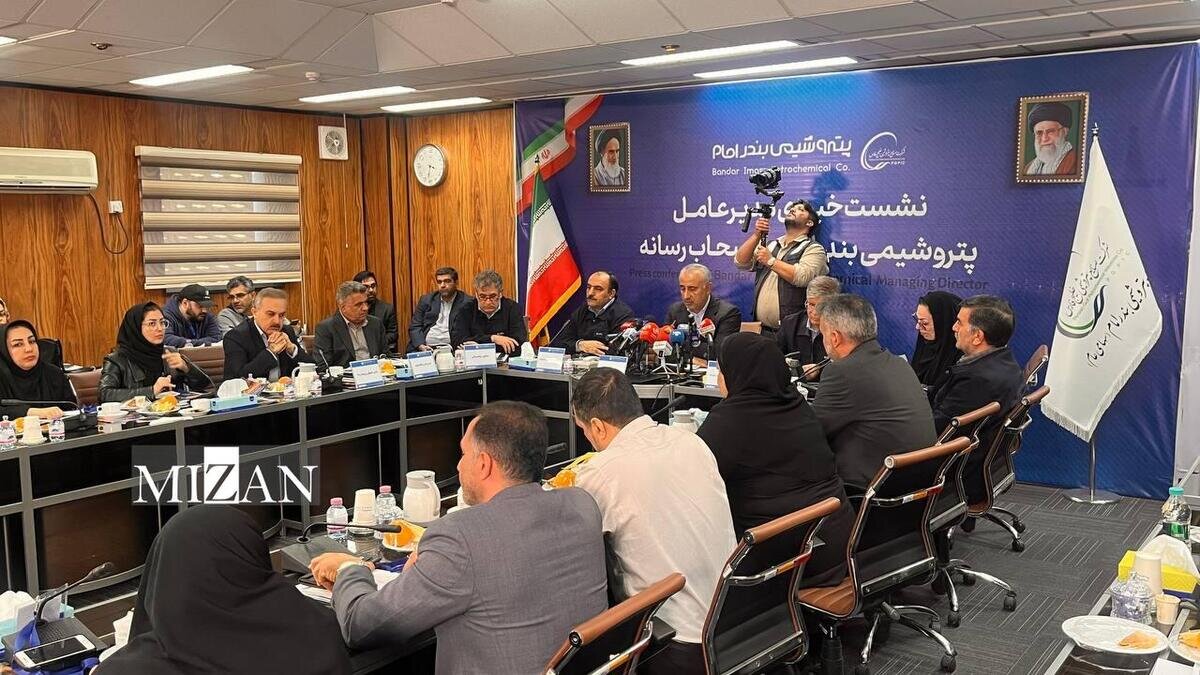 مدیرعامل پتروشیمی بندر امام (ره): تداوم رقابت‌پذیری صنعت پتروشیمی نیازمند اصلاح سیاست‌های خوراک و حمایت سرمایه‌گذاری است