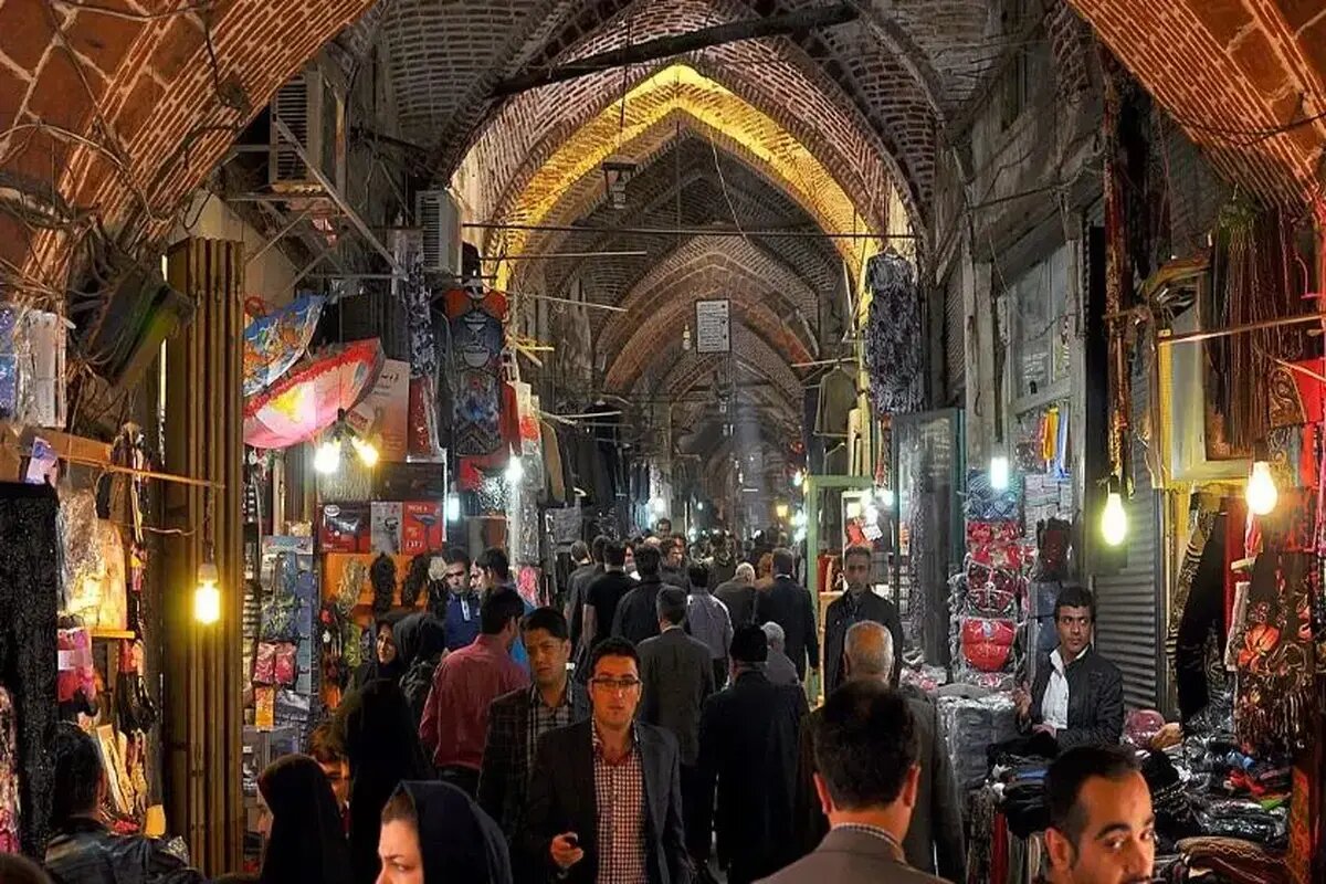 بازاریانِ تبریز: معترضیم، اما پیادهنظام معاندان نخواهیم شد + عکس