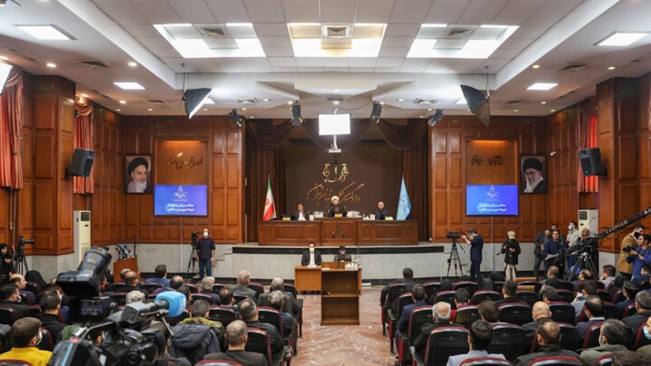 برگزاری دادگاه رسیدگی به اتهامات ۱۰۴ نفر از اعضای سازمان مجاهدین خلق