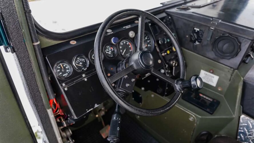 هیولای ناشناخته مرسدس، نفربر دوزیست برای فروش عمومی!