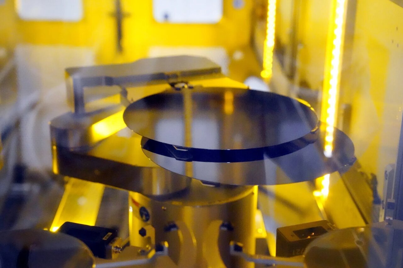 فرار معجزه‌آسا از زلزله مهیب تایوان / خطری که از بیخ گوش بازار جهانی تراشه گذشت