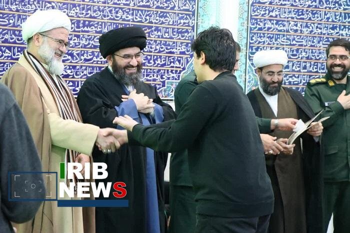 محفل قرآنی بسیجیان؛ چلچراغ آیهها