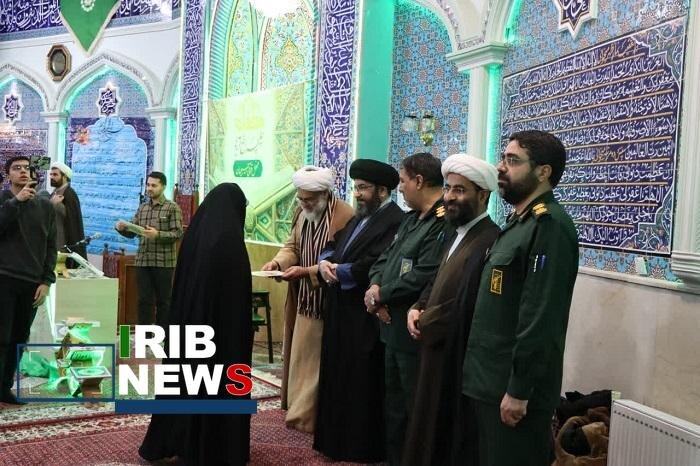 محفل قرآنی بسیجیان؛ چلچراغ آیهها