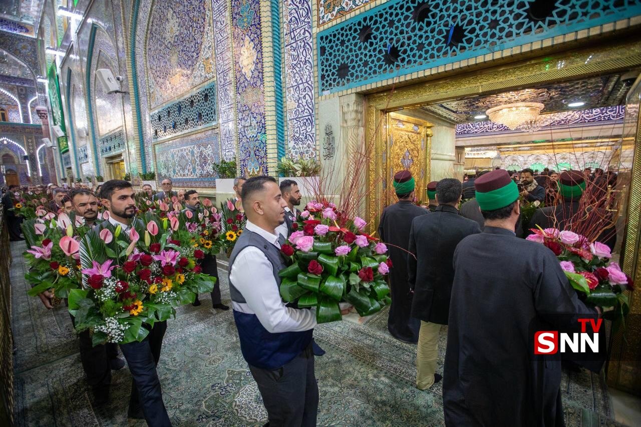 عکس/ گل‌آرایی عیدانه ضریح حرم امام حسین(ع) در آستانه سالروز ولادت امام علی(ع)