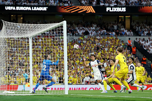 بمب خبری انگلیس؛ مهندس تاتنهام رفتنی شد