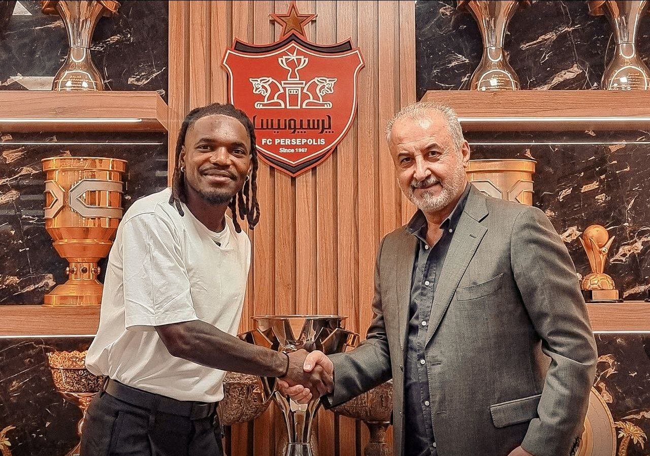 شکایت آبی‌ها از بیفوما و پرسپولیس رد شد