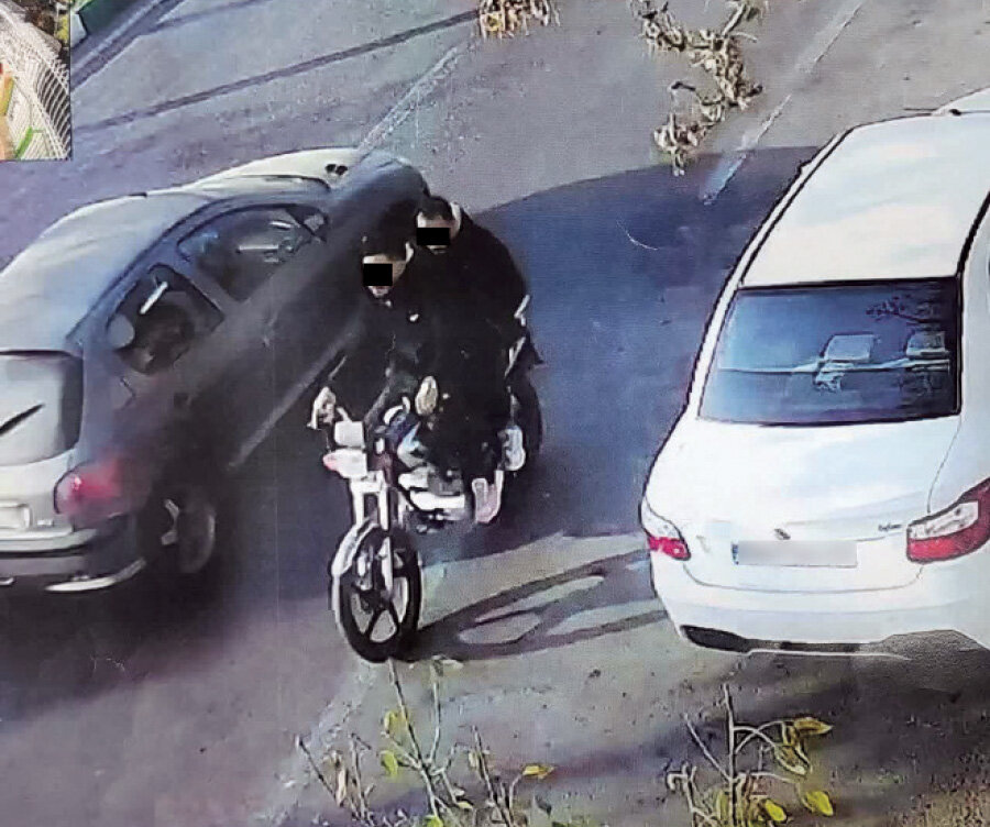 گوشی قاپی درخلاف جهت!