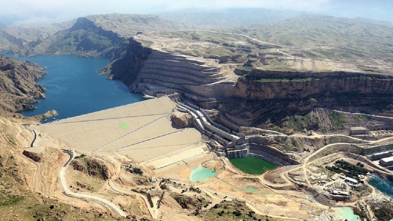جاری شدن آب یک رودخانه به سمت سد مهم و بزرگ ایران
