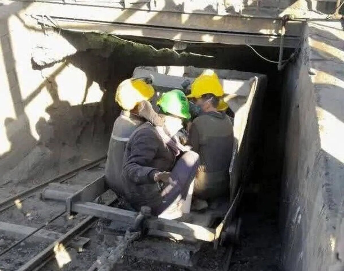 نشت گاز گوگرد؛ علت ریزش معدن کوشک بافق/ اداره کار در حال بررسی ماجرا