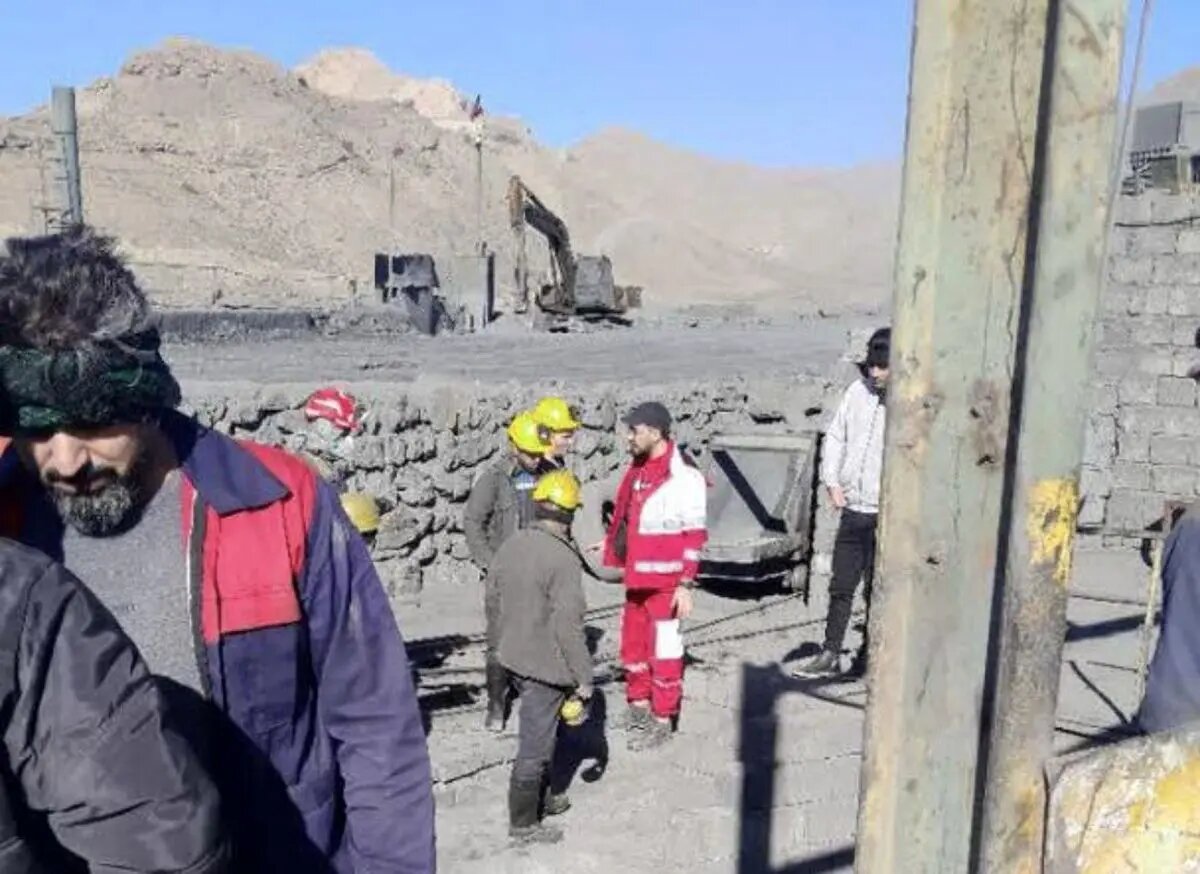 پایان عملیات امداد و نجات در حادثه ریزش معدن بافق/ علت حادثه هنوز مشخص نیست