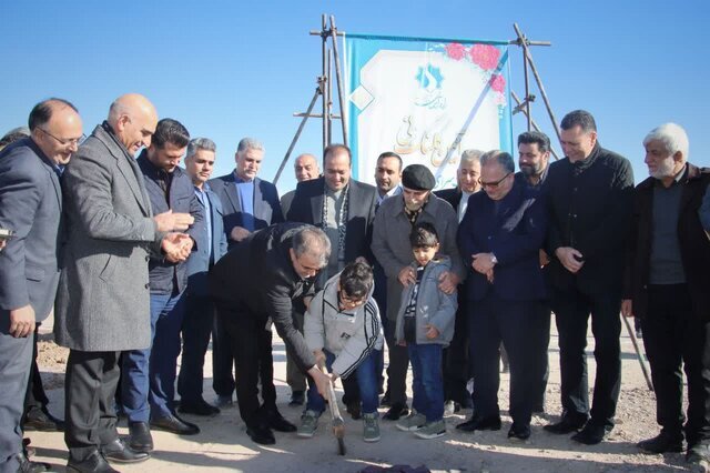 کلنگزنی اقامتسرای بیماران سرطانی راه آسمان در سمنان
