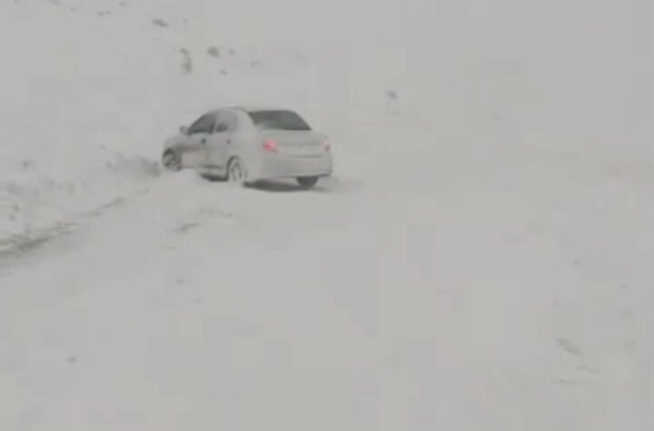 سرهنگ محبی: از سفرهای غیرضروری در شرایط برف و کولاک بپرهیزید