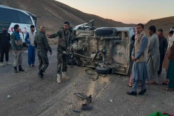 تصادف جادهای در بدخشان افغانستان با ۷ کشته و ۲ زخمی