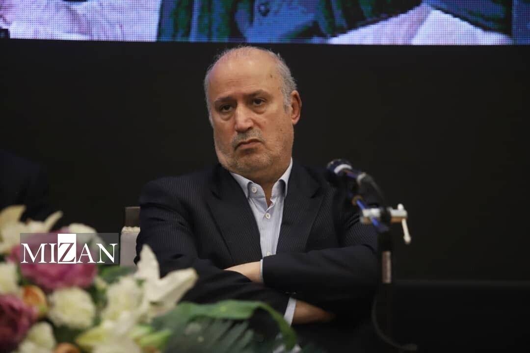 اسبقیان: ایرانی بودن سرمربی تیم ملی افتخار است/ تاج: می‌توانیم به دور دوم جام‌جهانی صعود کنیم