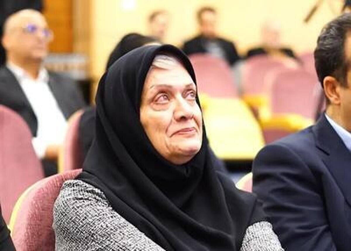 واکنش احساسی نایبرئیس بانوان فدراسیون فوتبال در مراسم بزرگداشت منصور پورحیدری