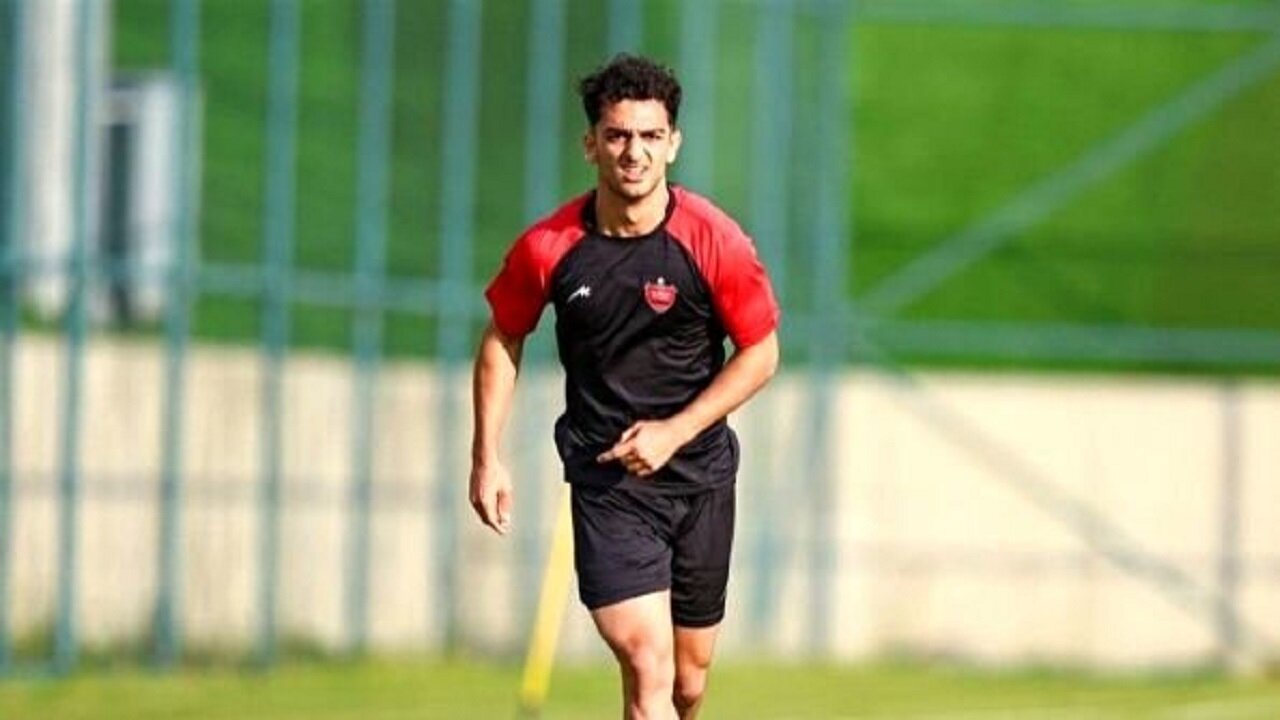 بازیکن جنجالی پرسپولیس به ملوان می‌پیوندد