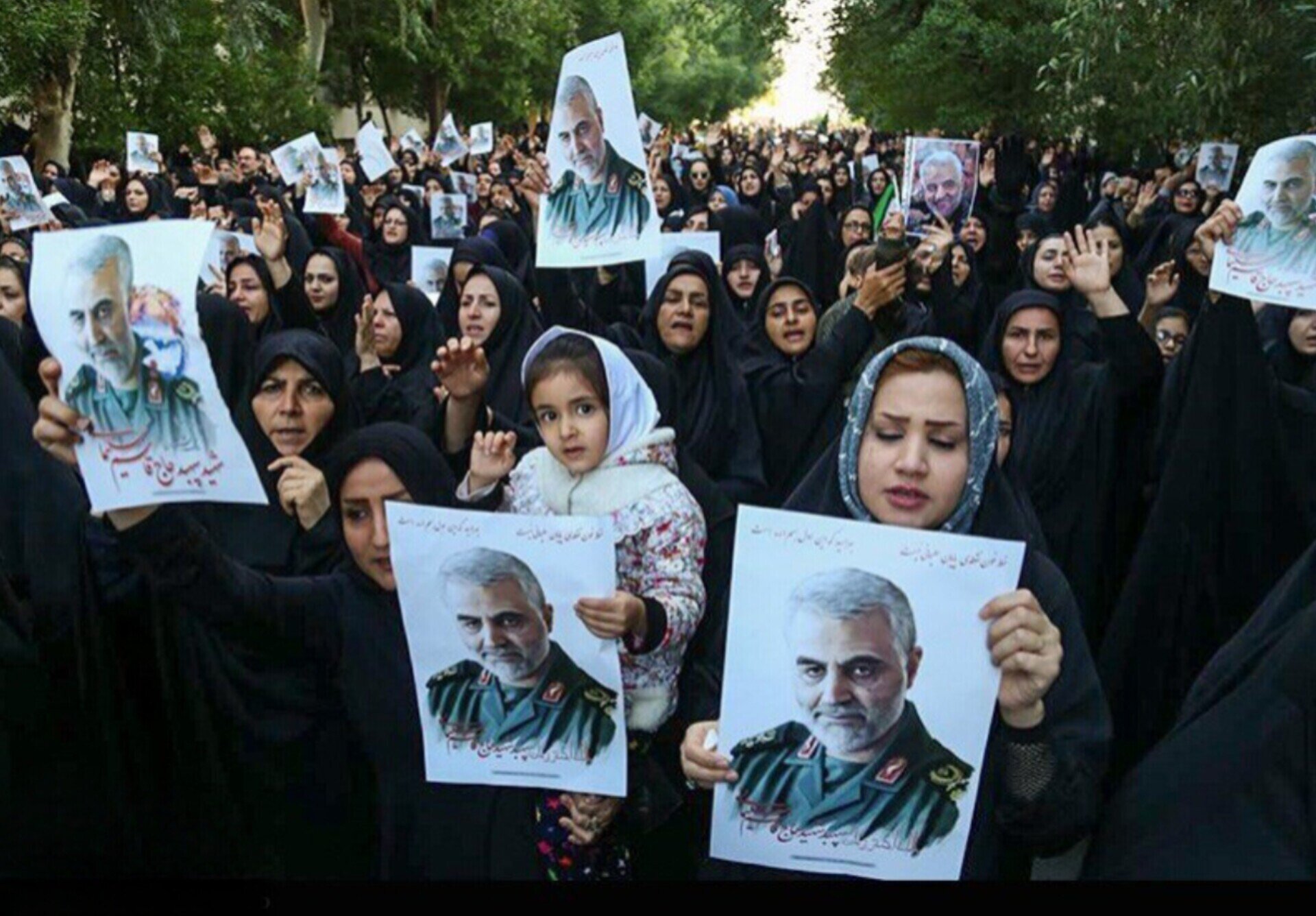 نسل جدید و قصههای ناگفته «حاج قاسم»