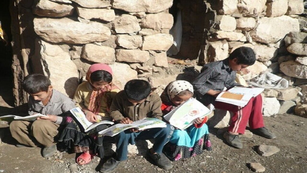 ۱۶ مدرسه سنگی تا پایان سال جاری ساماندهی می‌شود