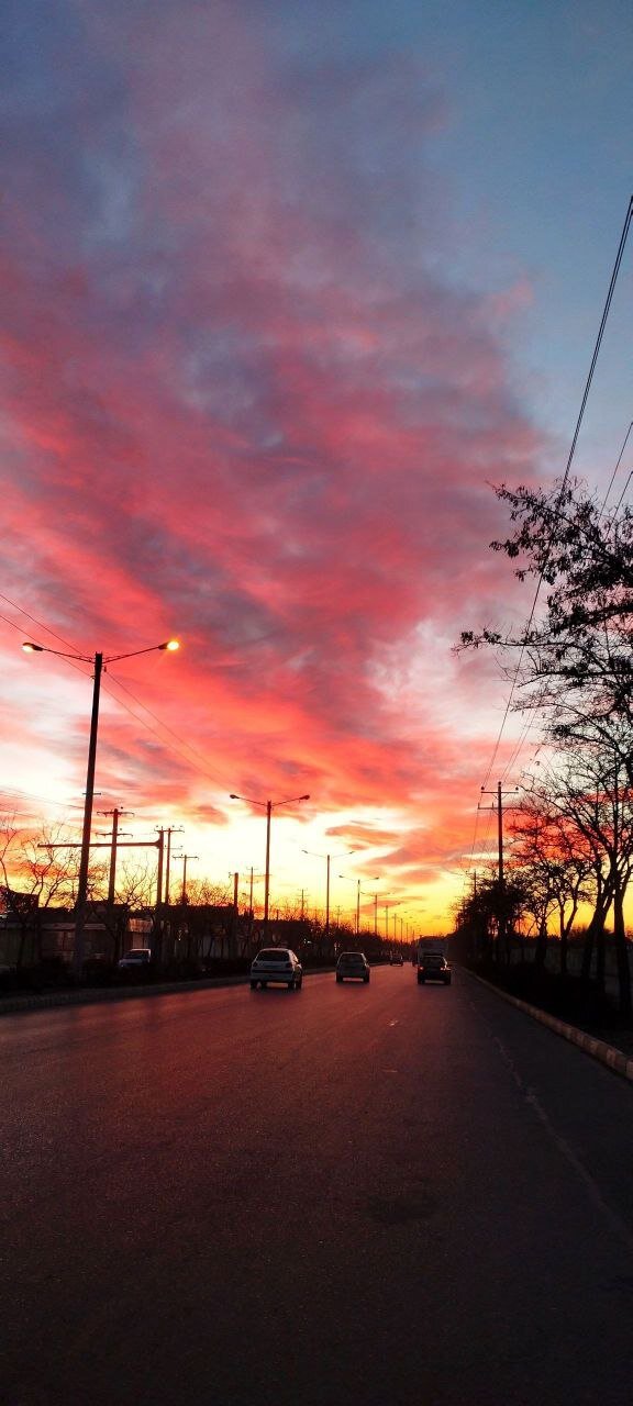 تصاویری از آسمان صبح امروز مشهد