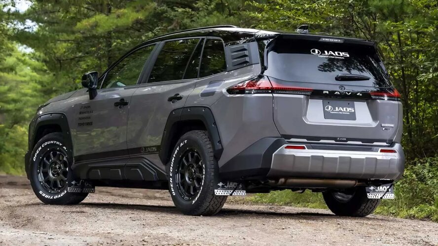 معرفی خشن‌ترین تویوتا راوفور تاریخ با کیت بدنه آفرود!