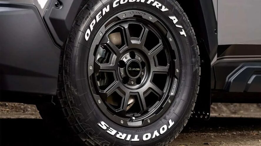 معرفی خشن‌ترین تویوتا راوفور تاریخ با کیت بدنه آفرود!