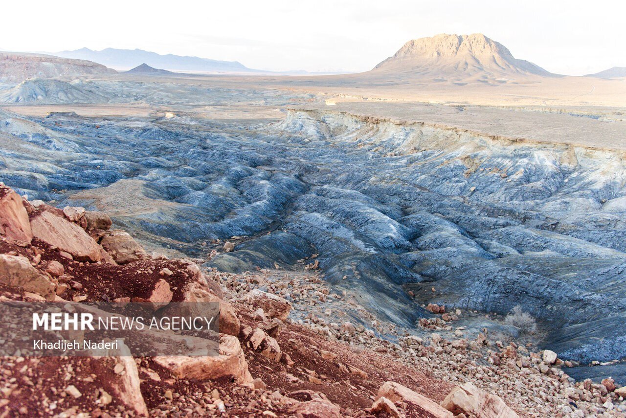 «تخته سرخ» و «دره دوزخی» اصفهان