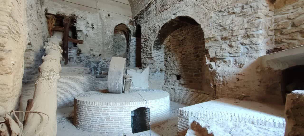 کاشت نهال در لوکیشن «مرگ یزدگرد» به یاد بهرام بیضایی